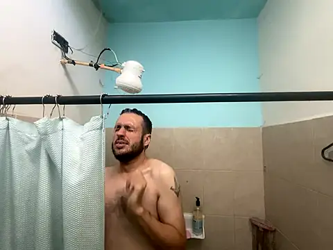 Snapshot of Alexitho25 chatting on 11, 9, 2025 Alexitho25 online show from 11, 9, 2025