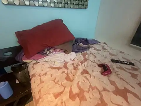 Snapshot of Alexitho25 chatting on 26, 9, 2025 Alexitho25 online show from 26, 9, 2025