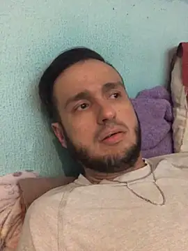 Snapshot of Alexitho25 chatting on 1, 10, 2025 Alexitho25 online show from 1, 10, 2025