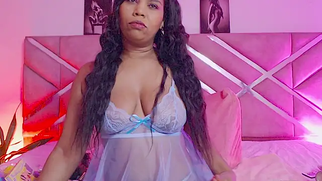 sofia 07 online show from 3, 10, 2025