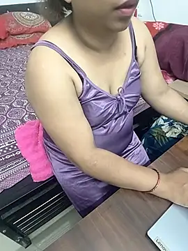 Snapshot of Rushali_69 chatting on 26, 4, 2026 Rushali 69 online show from 26, 4, 2026