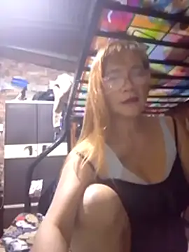 SexyHottMom online show from 19, 1, 2026