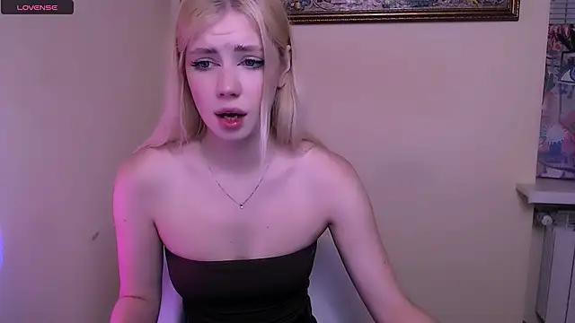 AliceHotty  online show from 20, 2, 2026