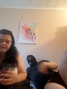 Snapshot of BlacReign chatting on 12, 10, 2025 BlacReign online show from 12, 10, 2025