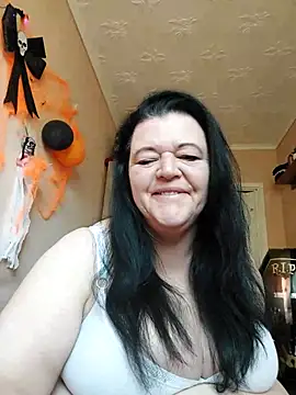 Snapshot of BlacReign chatting on 31, 10, 2025 BlacReign online show from 31, 10, 2025