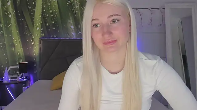 HollyTailors online show from 19, 3, 2026