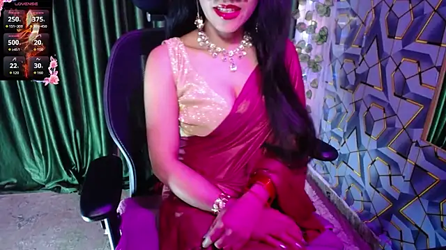 Snapshot of heyy_kiran chatting on 19, 4, 2026 heyy kiran online show from 19, 4, 2026