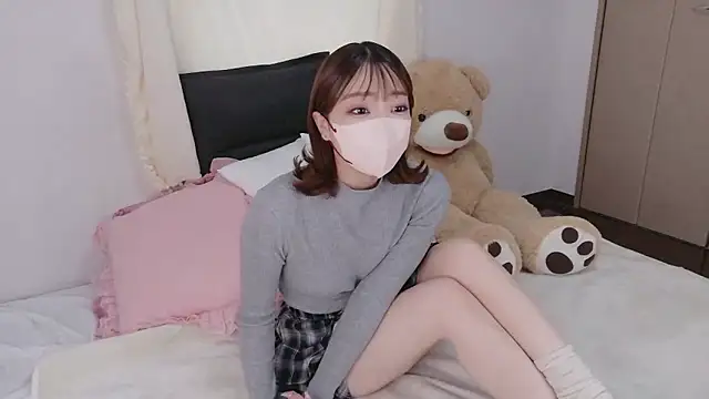 Snapshot of Rina_72 chatting on 15, 12, 2025 Rina 72 online show from 15, 12, 2025