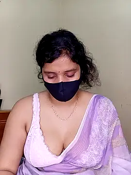 Rose-luckey online show from 15, 4, 2026