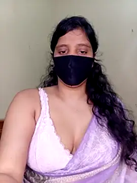 Rose-luckey online show from 19, 4, 2026