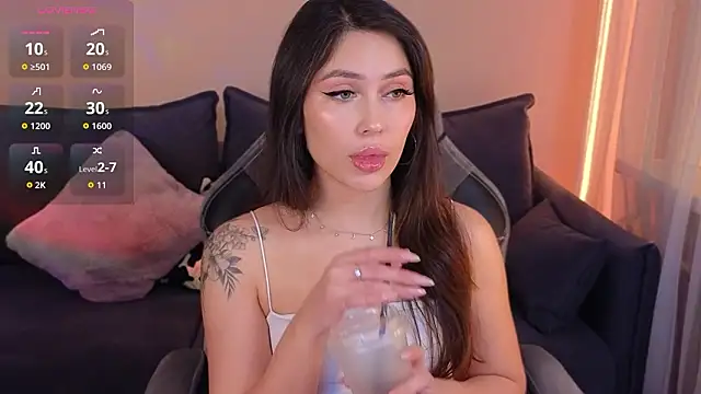 CarolineGuthrie online show from 23, 3, 2026