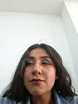 Snapshot of CAROLINE__07 chatting on 5, 12, 2025 CAROLINE 07 online show from 5, 12, 2025