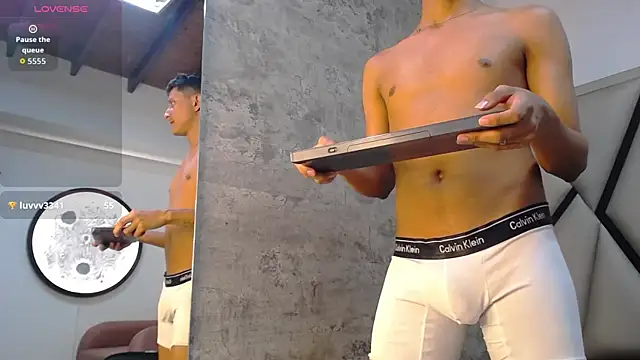  Leohot  online show from 14, 11, 2025