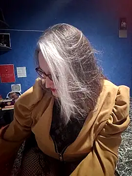 Feelineducentre online show from 2, 11, 2025