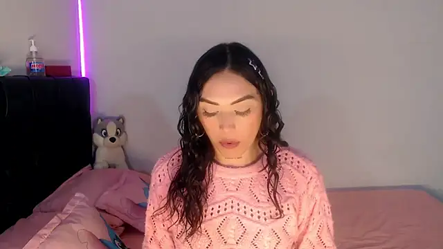 Megan Gil  online show from 23, 2, 2026