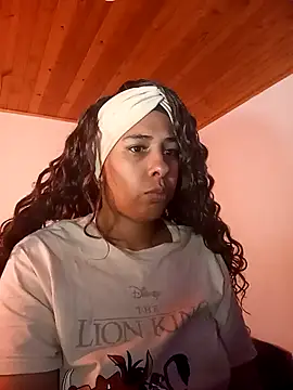 IVONNE COLLINS33 online show from 1, 2, 2026