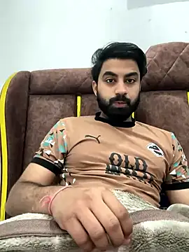 hottestboy03 online show from 13, 1, 2026