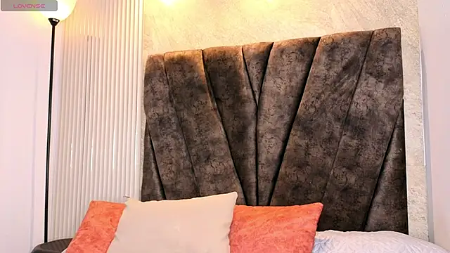 Miagomezx online show from 3, 3, 2026