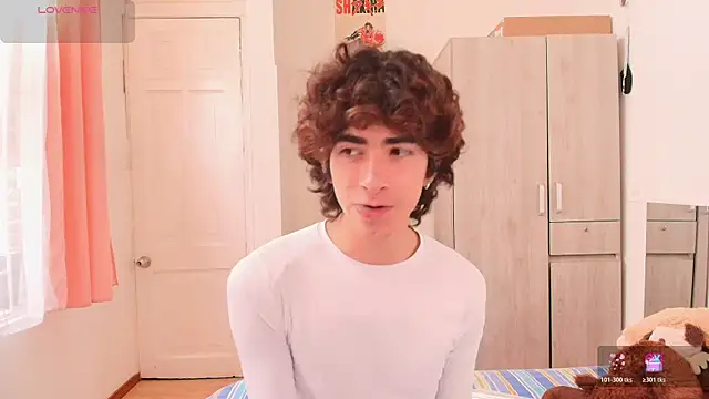 Nude Boy18 online show from 26, 11, 2025