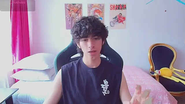 Snapshot of Nude_Boy18 chatting on 17, 7, 2026 Nude Boy18 online show from 17, 7, 2026