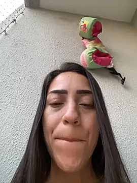 Snapshot of lucioliveira chatting on 28, 4, 2026 lucioliveira online show from 28, 4, 2026