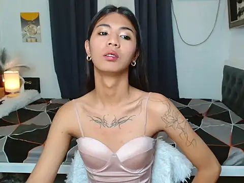 Snapshot of carawang chatting on 8, 10, 2025 carawang online show from 8, 10, 2025