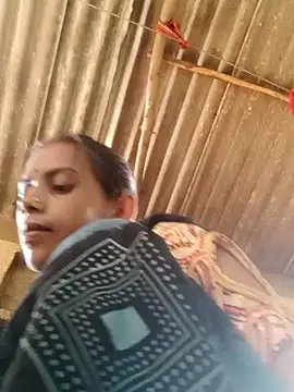 Snapshot of Joshi_Love143 chatting on 18, 9, 2025 Joshi Love143 online show from 18, 9, 2025