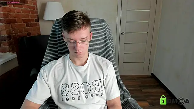 Snapshot of Harm_Dick chatting on 10, 10, 2025 Harm Dick online show from 10, 10, 2025