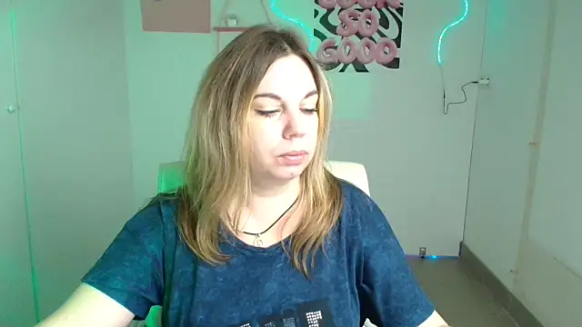 Snapshot of Jessica_Amore chatting on 15, 10, 2025 Jessica Amore online show from 15, 10, 2025