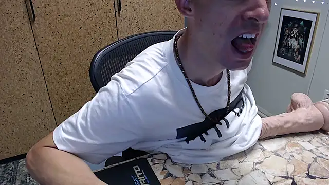 Snapshot of sakiramissy chatting on 9, 9, 2025 sakiramissy online show from 9, 9, 2025