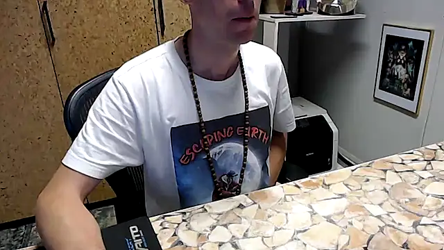 Snapshot of sakiramissy chatting on 23, 10, 2025 sakiramissy online show from 23, 10, 2025