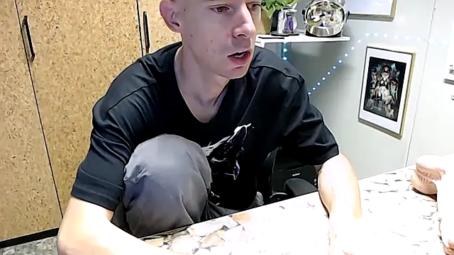 Snapshot of sakiramissy chatting on 10, 11, 2025 sakiramissy online show from 10, 11, 2025