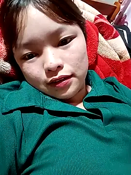 Snapshot of XoiXoi232 chatting on 10, 10, 2025 XoiXoi232 online show from 10, 10, 2025