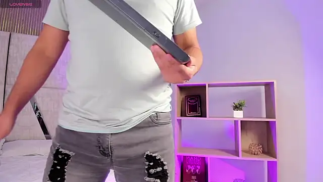 Snapshot of Axel_grey_ chatting on 26, 2, 2026 Axel grey online show from 26, 2, 2026