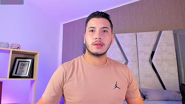 Axel grey  online show from 12, 4, 2026