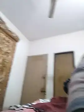 Emonhasan1 online show from 11, 1, 2026