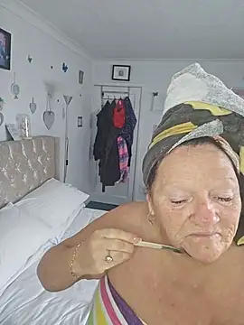 Snapshot of Angeldelightt chatting on 22, 11, 2025 Angeldelightt online show from 22, 11, 2025