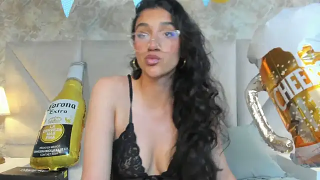 ValentiinaCruz online show from 4, 10, 2025