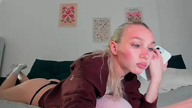 cuteleraay online show from 9, 10, 2025