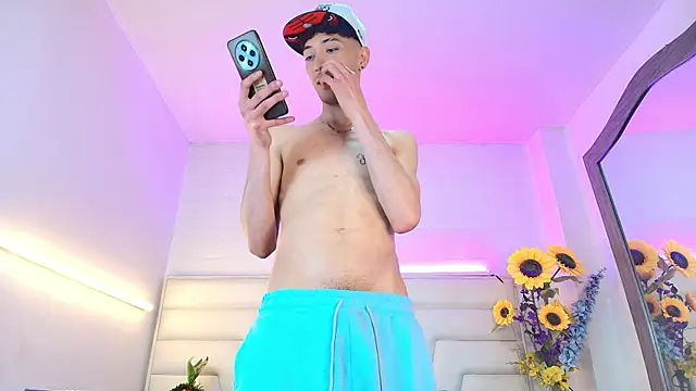 Snapshot of Ashton_Myers chatting on 27, 11, 2025 Ashton Myers online show from 27, 11, 2025