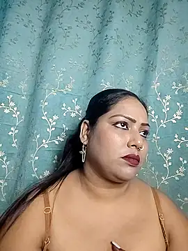 Snapshot of hornypriya696 chatting on 3, 10, 2025 hornypriya696 online show from 3, 10, 2025