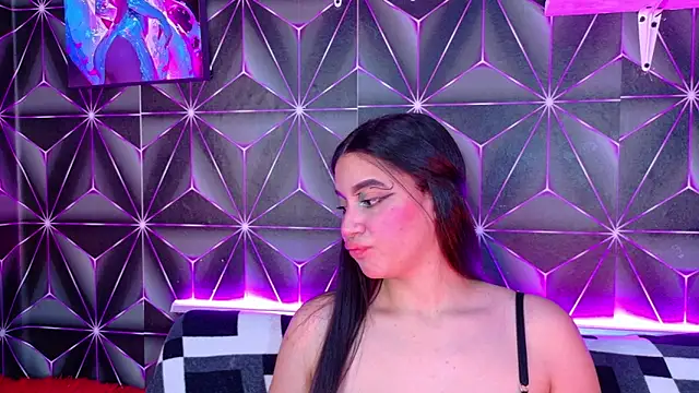 Snapshot of Megan_Luxe chatting on 23, 9, 2025 Megan Luxe online show from 23, 9, 2025