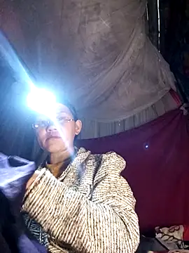 Snapshot of MaiHoa69 chatting on 4, 3, 2026 MaiHoa69 online show from 4, 3, 2026