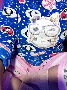 hottiebaba 01 online show from 3, 12, 2025