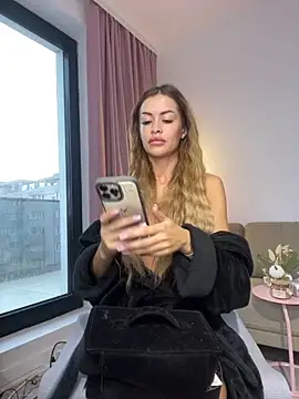  Luxie  online show from 2, 10, 2025