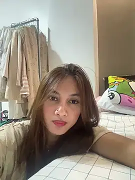 Snapshot of LanySylvia chatting on 13, 5, 2026 LanySylvia online show from 13, 5, 2026