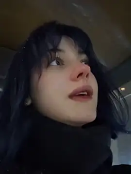 Only April online show from 22, 2, 2026