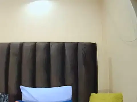 Snapshot of BigAssjuicy26 chatting on 12, 11, 2025 BigAssjuicy26 online show from 12, 11, 2025