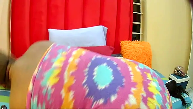 Snapshot of BigAssjuicy26 chatting on 29, 11, 2025 BigAssjuicy26 online show from 29, 11, 2025