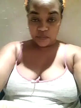 Snapshot of BigAssjuicy26 chatting on 10, 1, 2026 BigAssjuicy26 online show from 10, 1, 2026